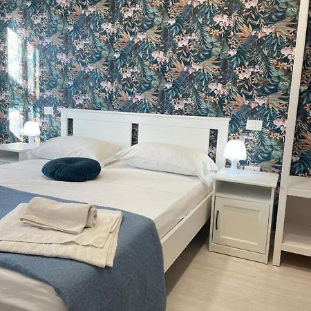 Central Rooms 128 Palermo Bagian luar foto
