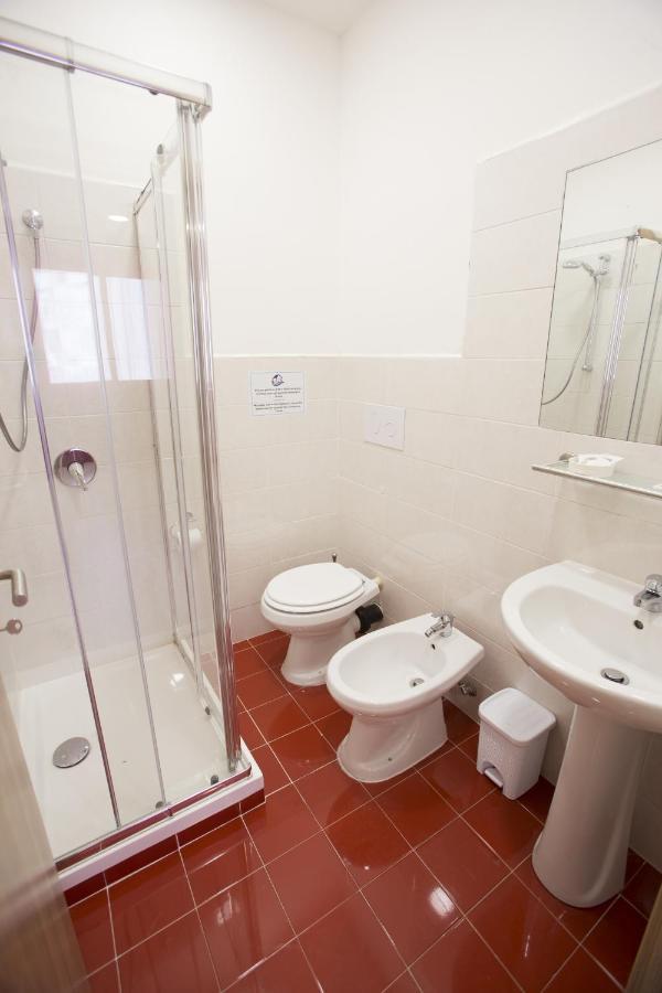 Central Rooms 128 Palermo Bagian luar foto